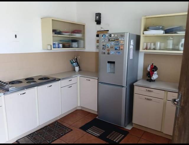 3 BEDROOM HOUSE FOR SALE IN RISANA